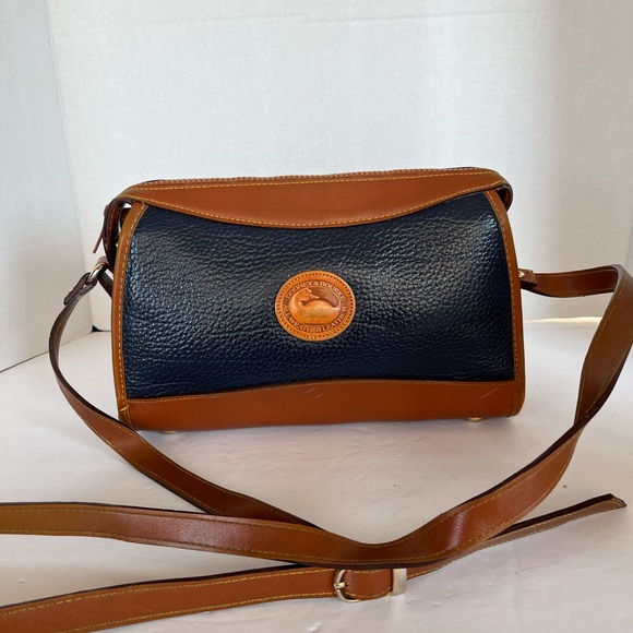 Dooney & Bourke vintage crossbody - Picture 8 of 13